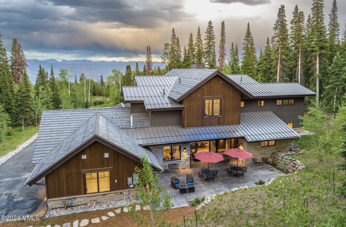 Granite Springs Residence
