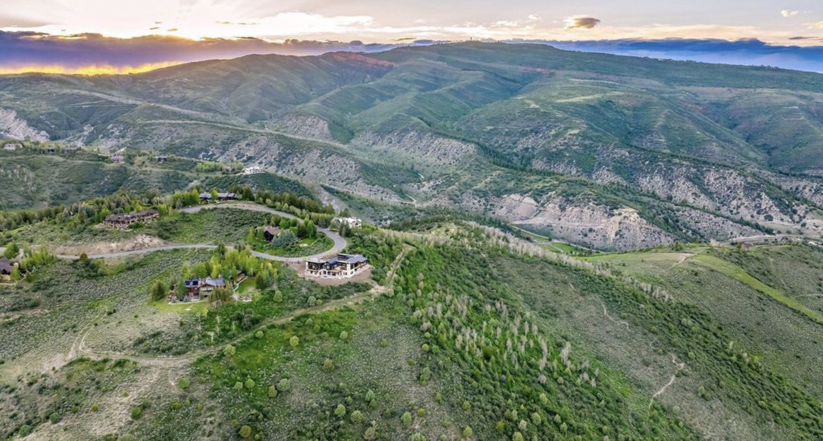 Saddle Ridge Residence